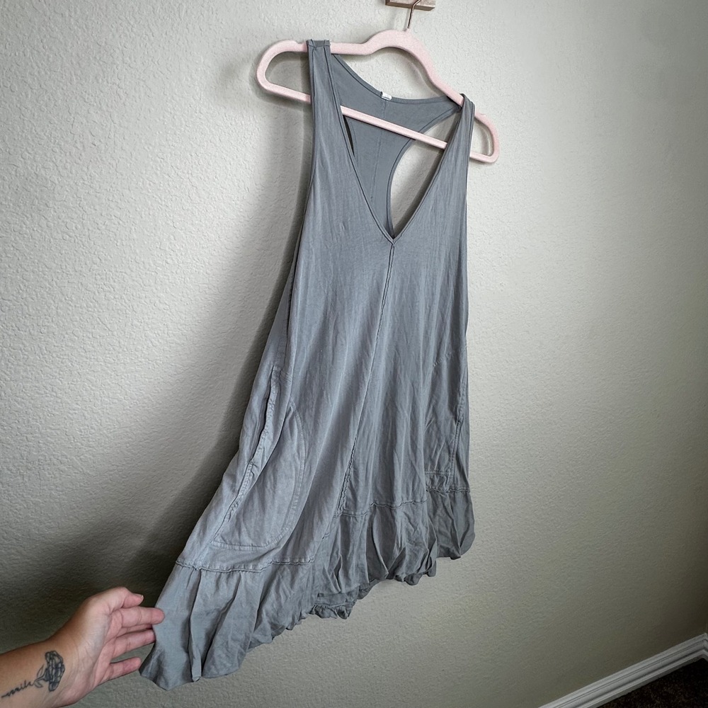Daily Practice by Anthropologie Gray Ruffle Bubble Hem Racerback Mini Dress S